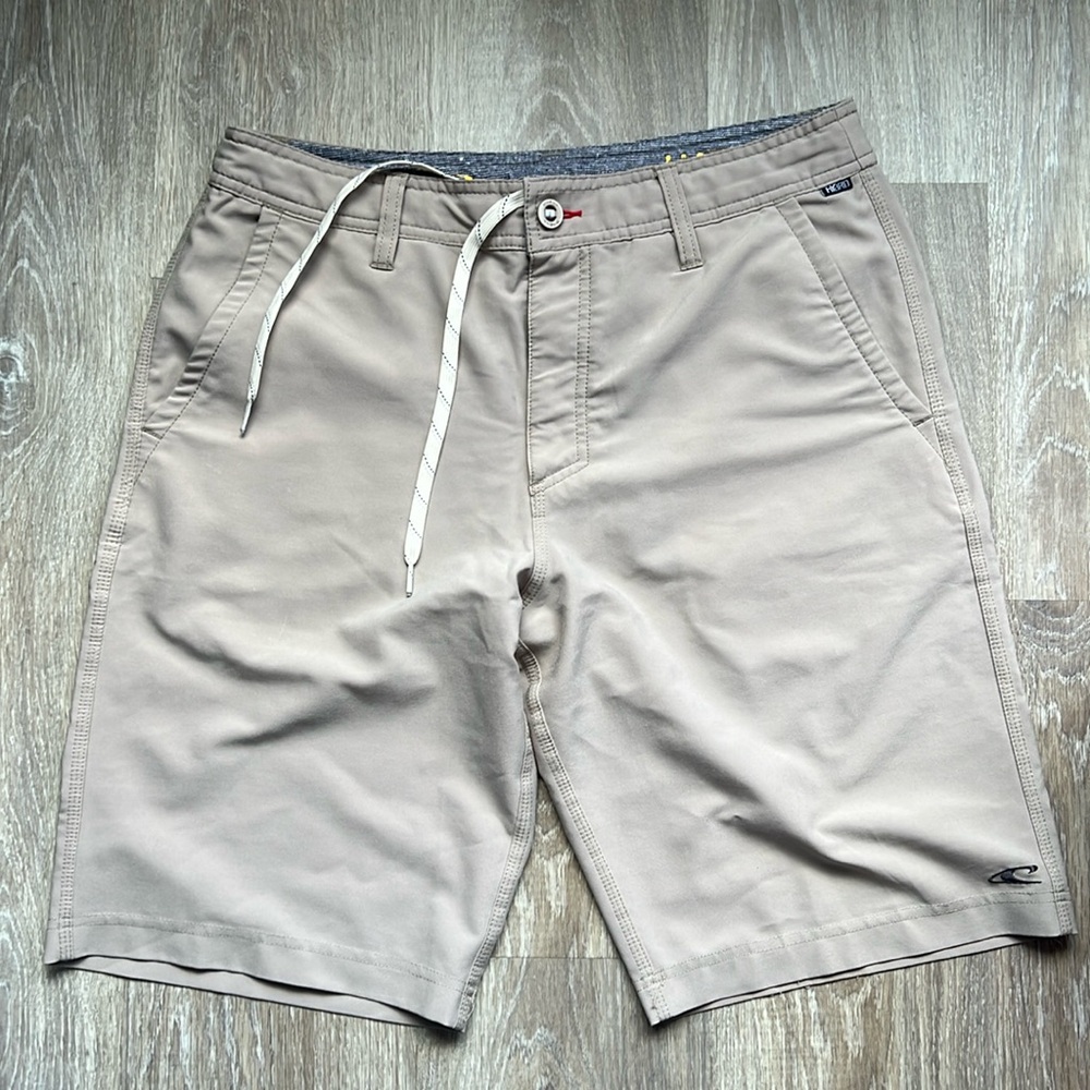Oneill hybrid shorts size 32